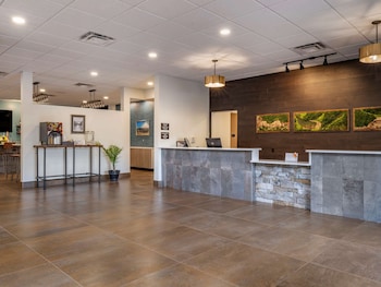 the cranberry ascend hotel collection