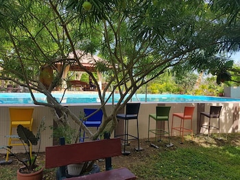 Wonderfarm Villa,Calatagan>>Batangas,2.5 star