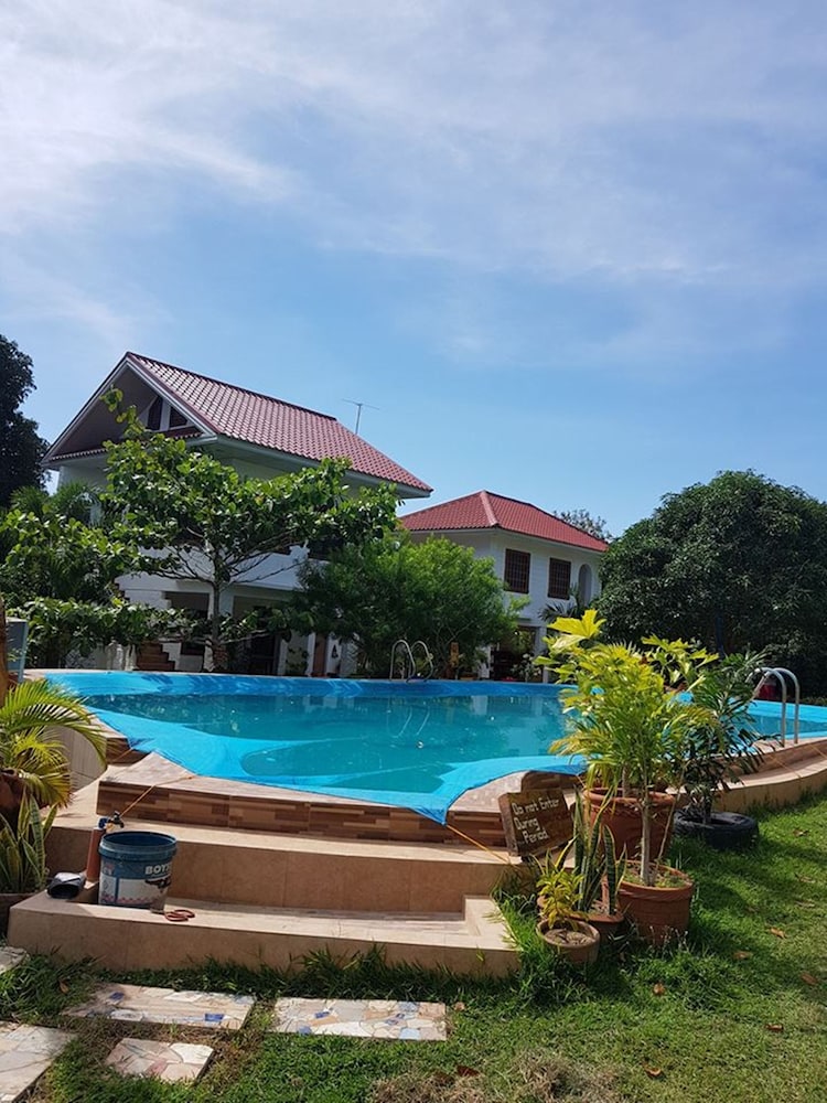 wonderfarm villa