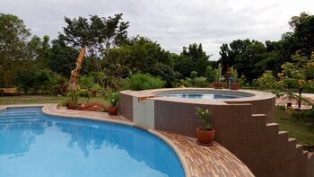 wonderfarm villa