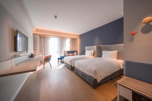 holiday inn express shanghai huijin an ihg hotel