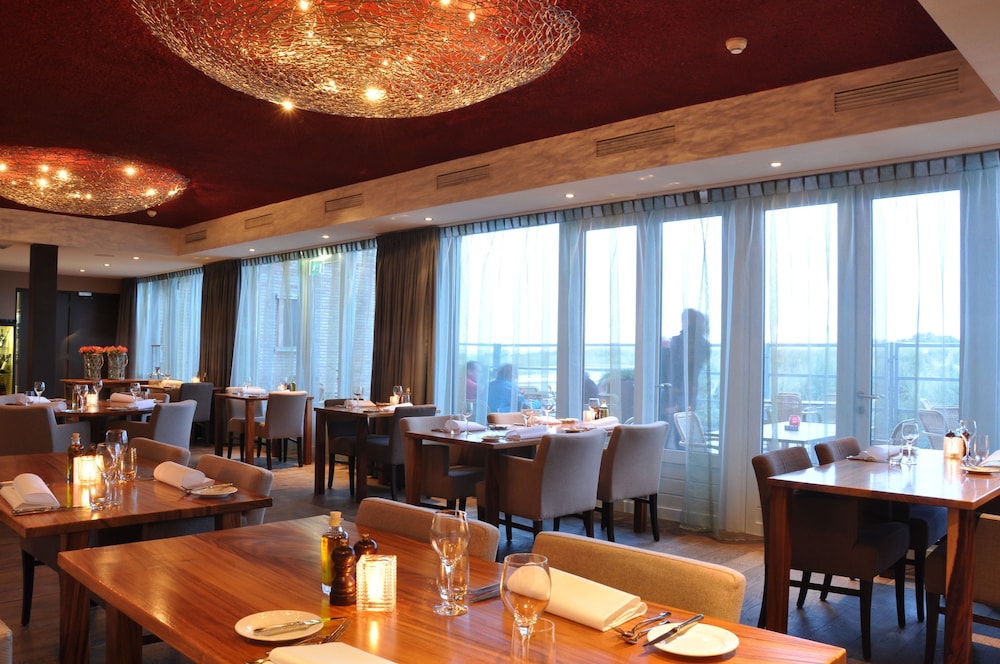 paal 8 hotel aan zee