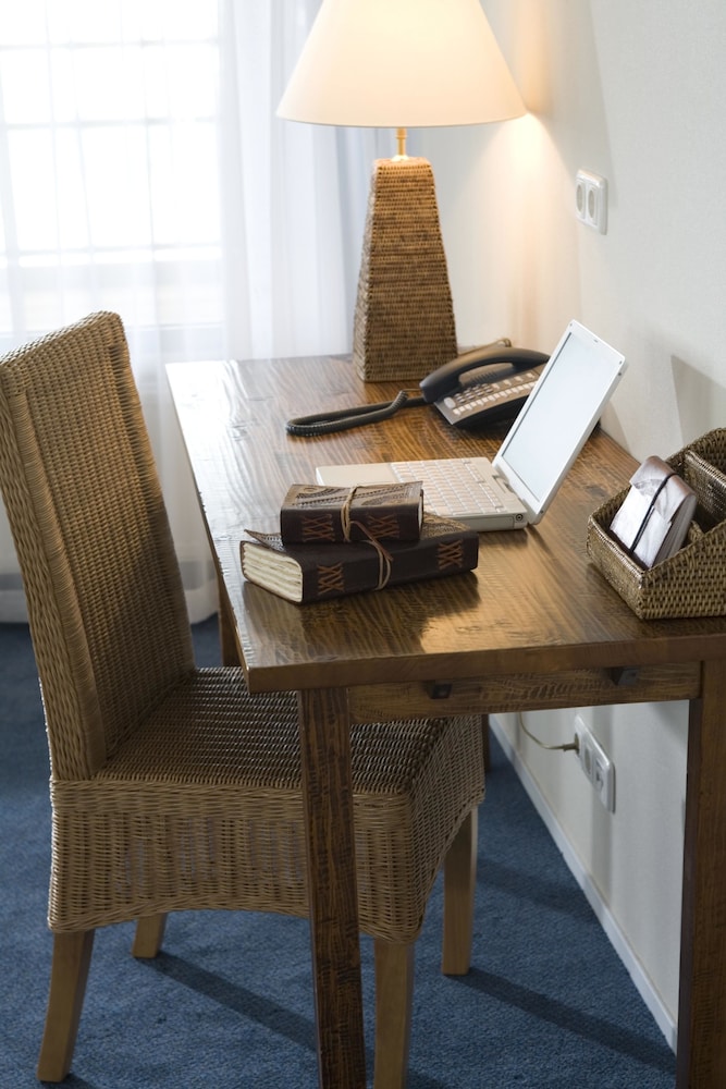 paal 8 hotel aan zee