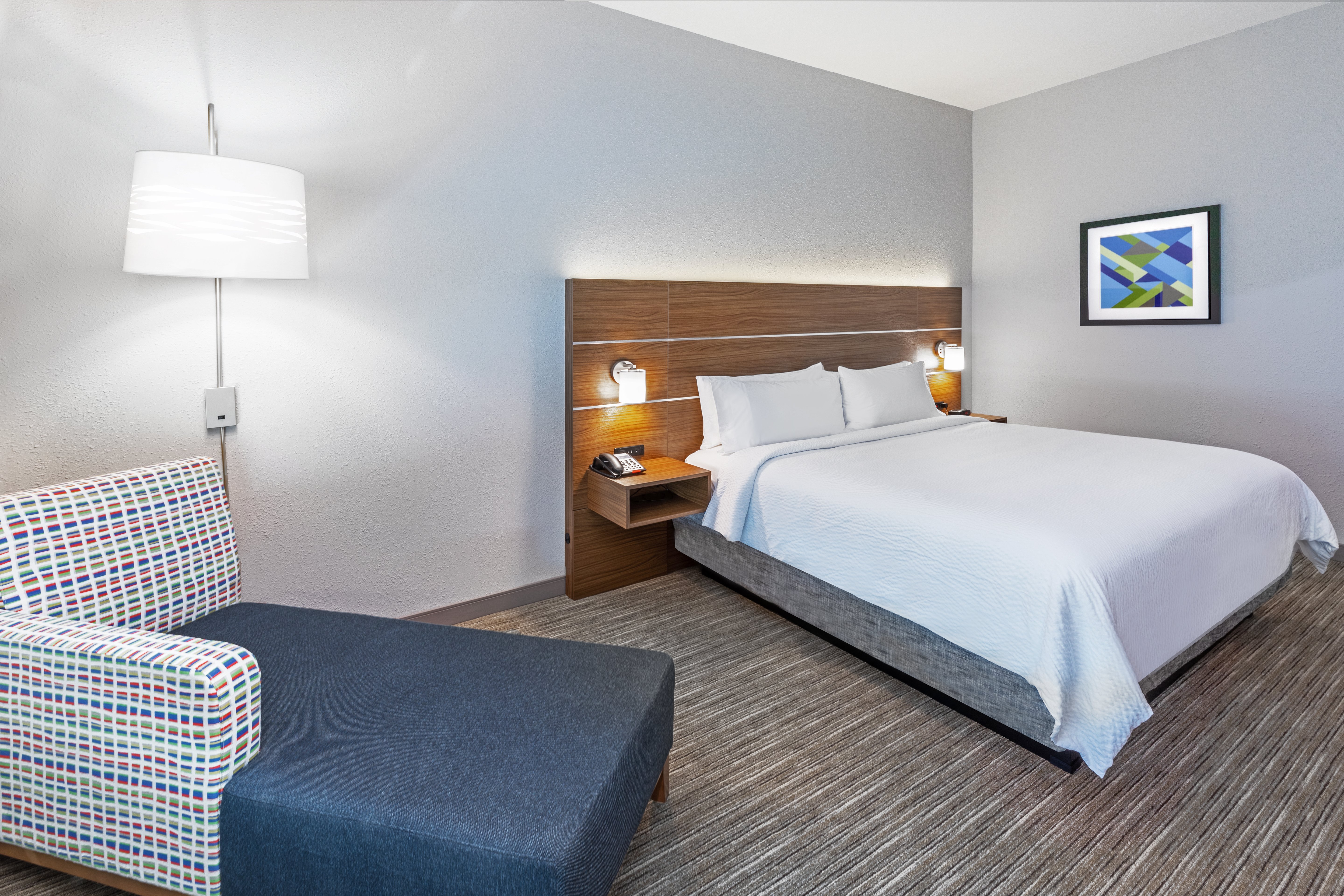 holiday inn express and suites houston n downtown