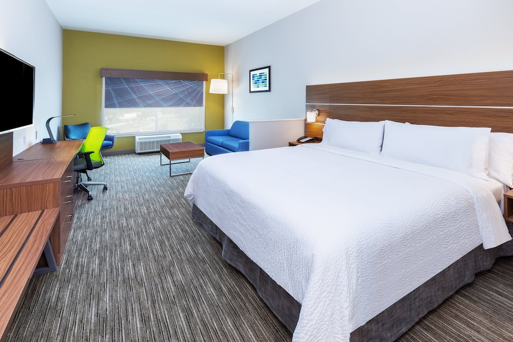 holiday inn express and suites houston n downtown