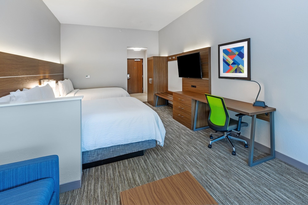 holiday inn express and suites houston n downtown