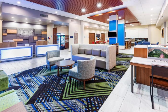 holiday inn express and suites houston n downtown