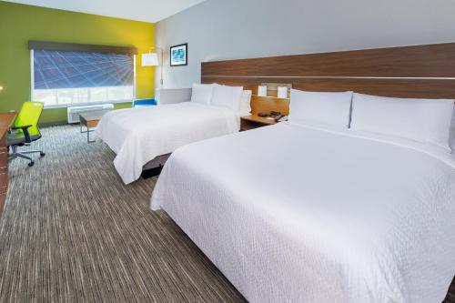 holiday inn express and suites houston n downtown