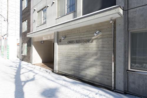 hotel ones residence