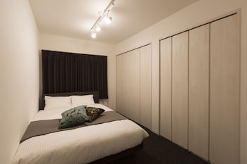 hotel ones residence