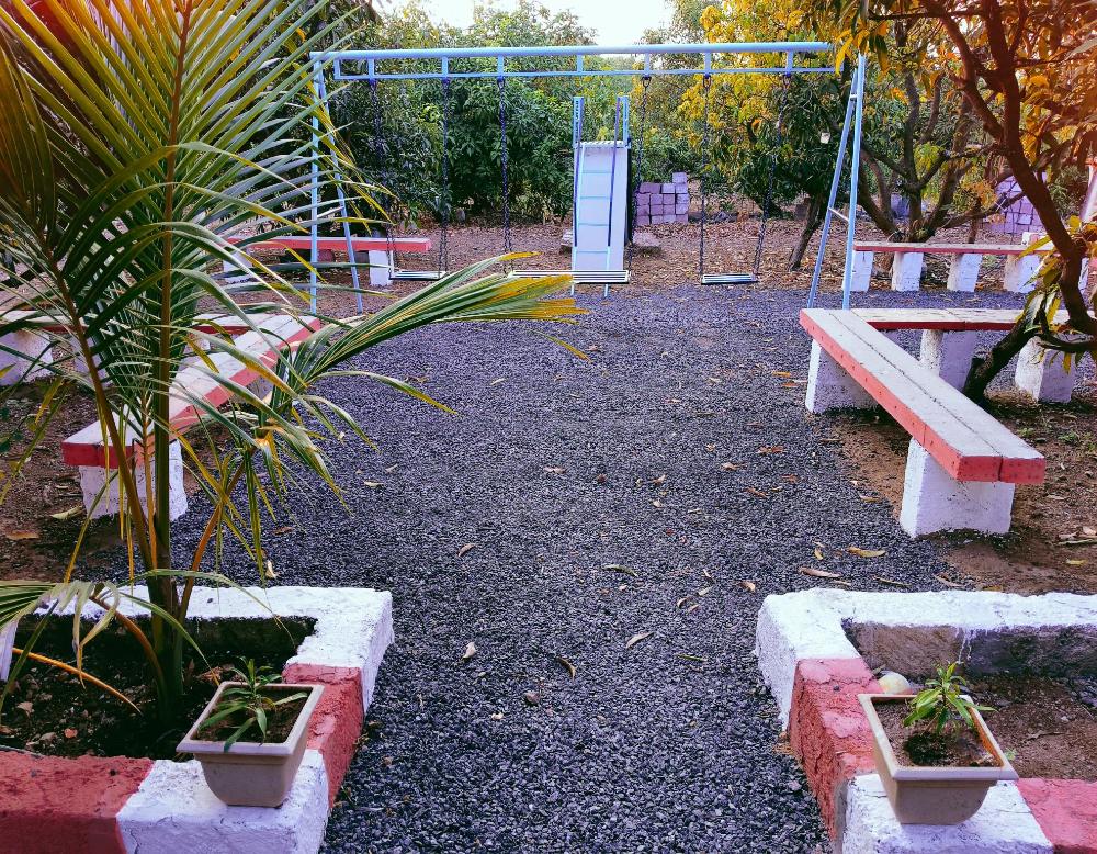 madhav farmhouse