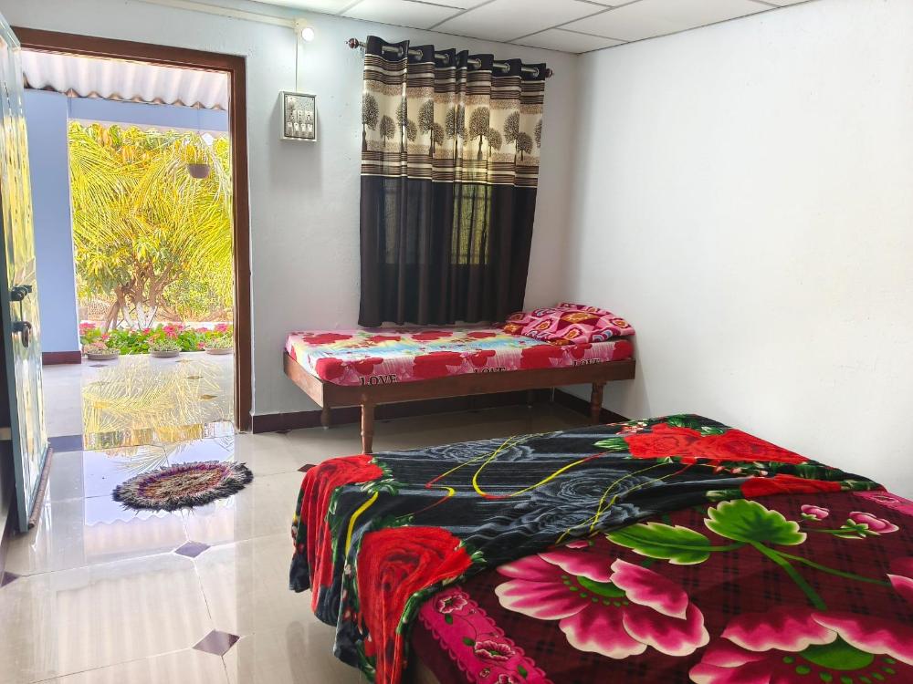 madhav farmhouse