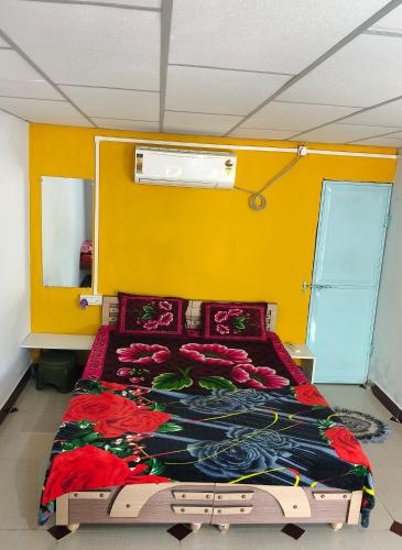 madhav farmhouse