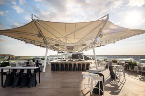 hilton garden inn silverstone