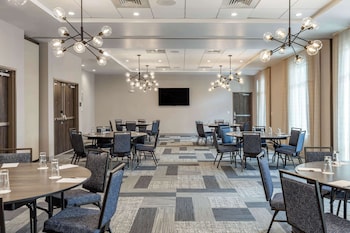 doubletree by hilton summerville nexton