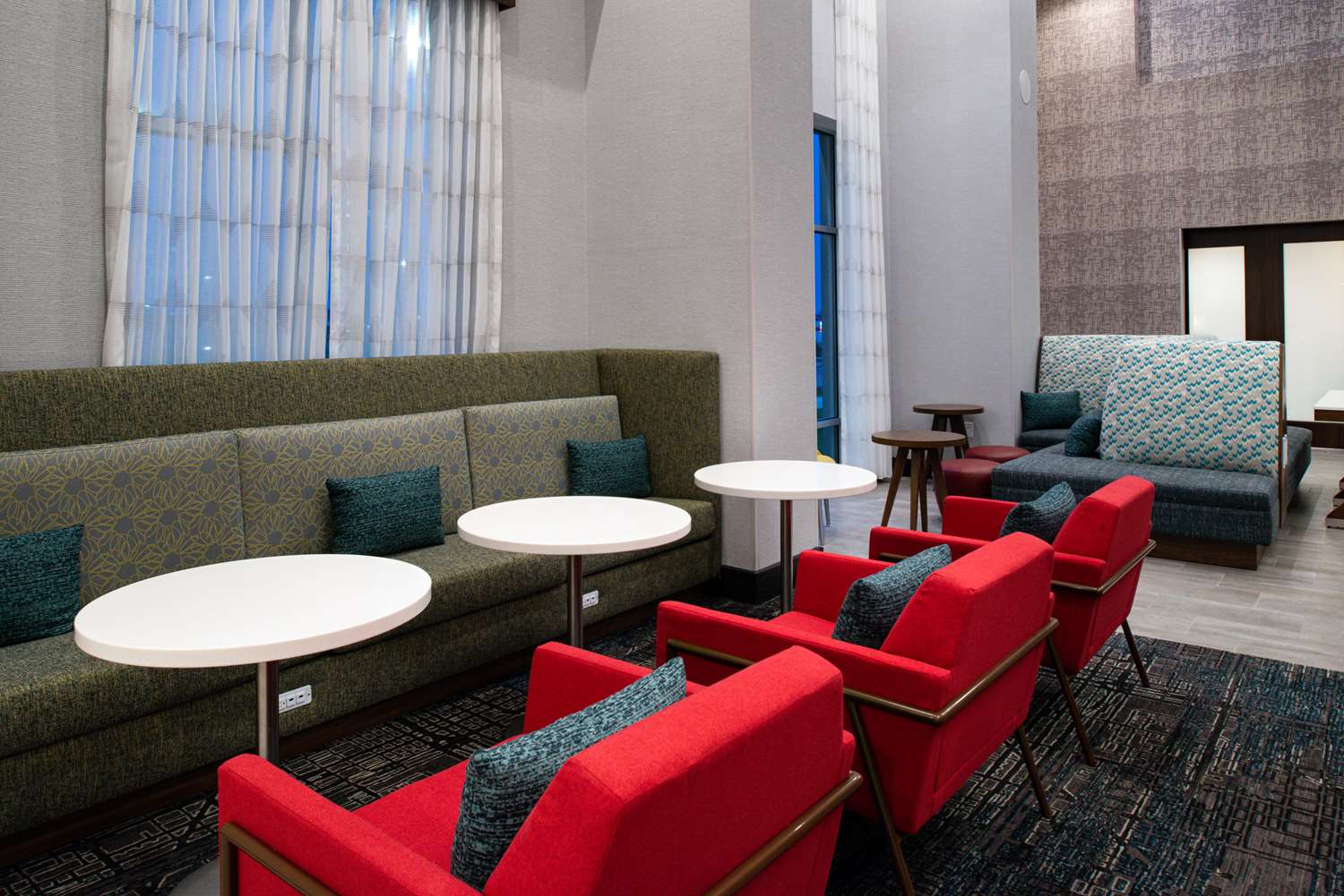 hampton inn and suites adrian