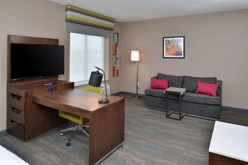 hampton inn and suites adrian