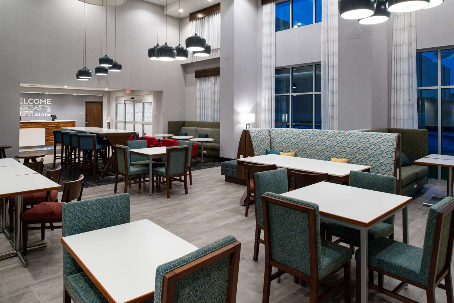 hampton inn and suites adrian