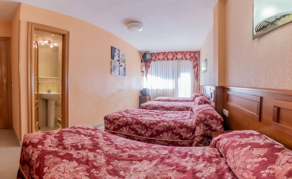 pension isabel by vivere stays