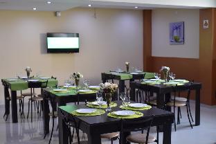 east gate boutique hotel