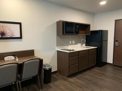 woodspring suites pecos