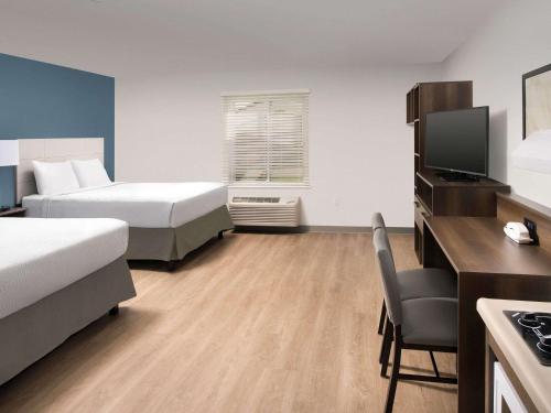 woodspring suites pecos