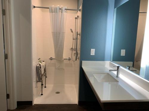 woodspring suites pecos