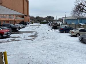 benbrook inn and suites