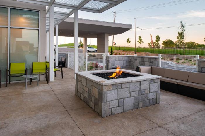 springhill suites kansas city northeast