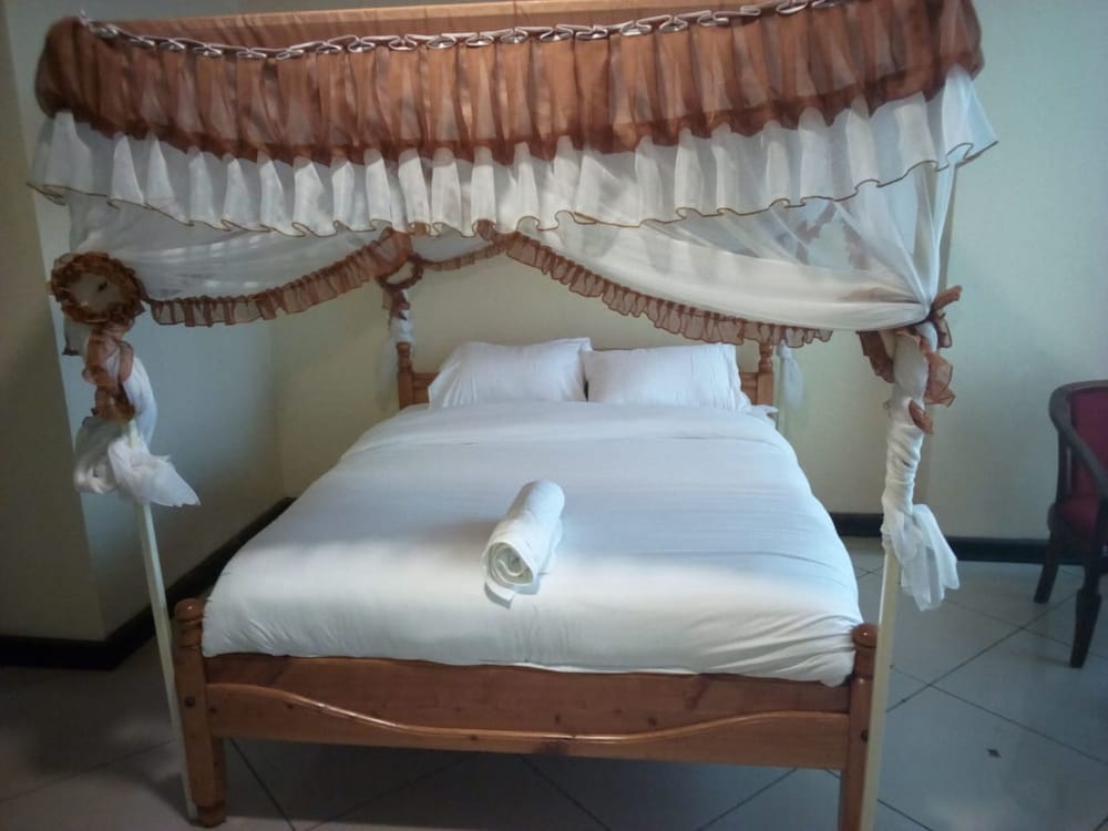 prestige hotel and club nyeri