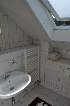 gastezimmer and ferienwohnung berge