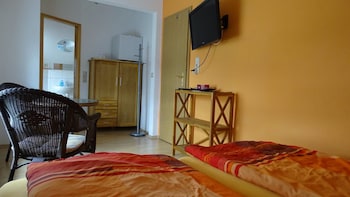 gastezimmer and ferienwohnung berge