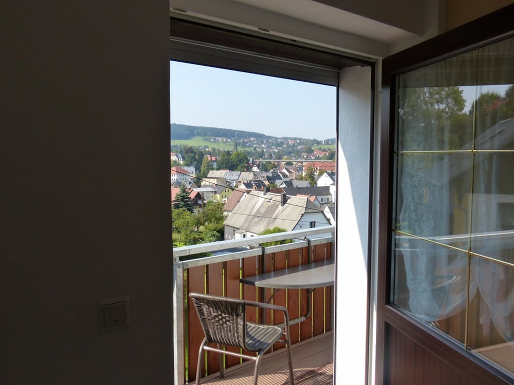 gastezimmer and ferienwohnung berge