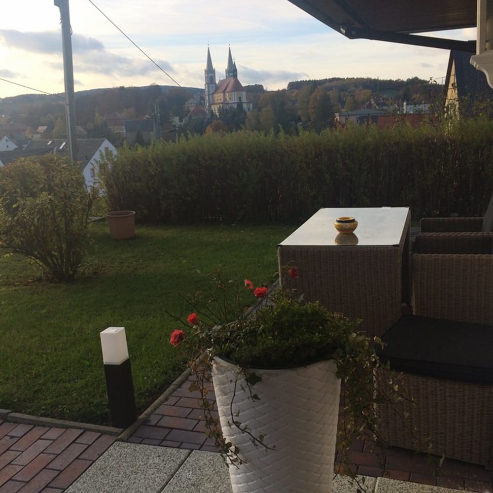 gastezimmer and ferienwohnung berge