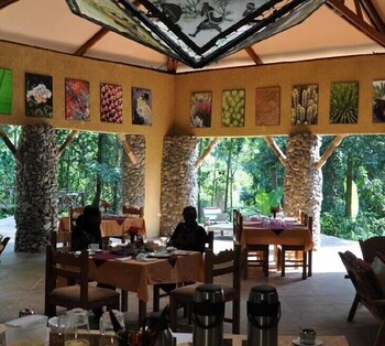 Equator Snow Geo Lodge,,3.5 star