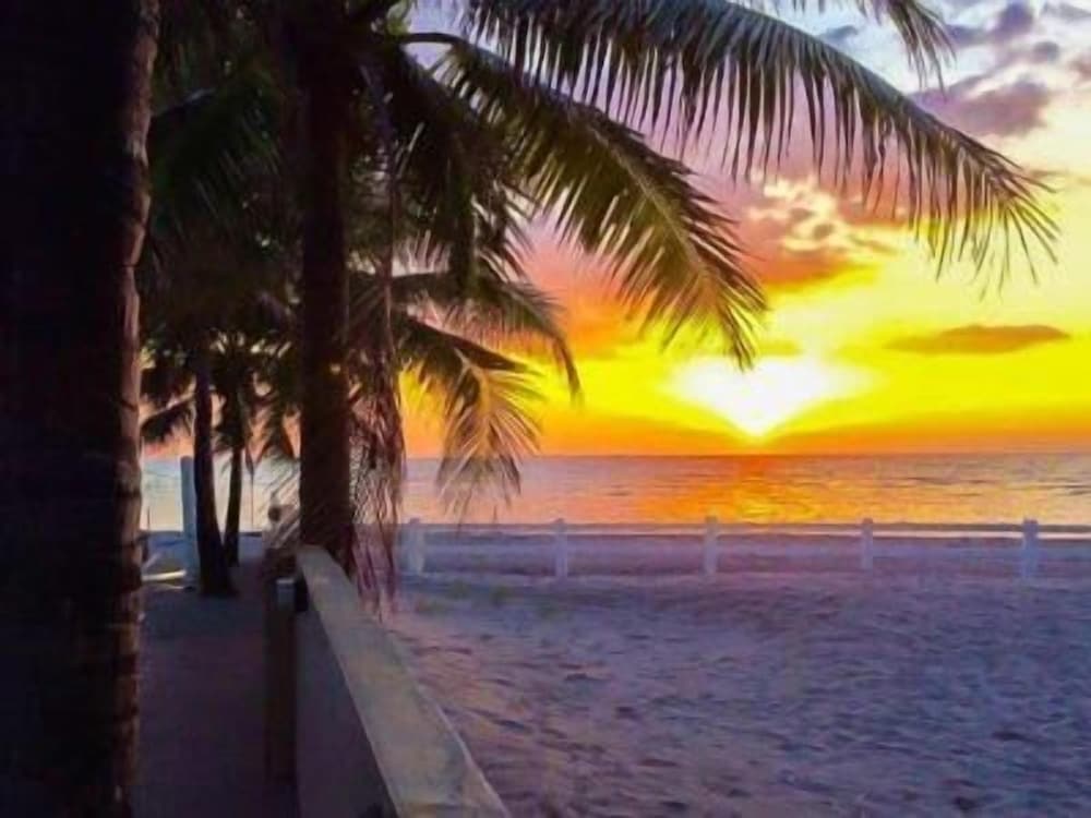 brizo hotel and beach resort