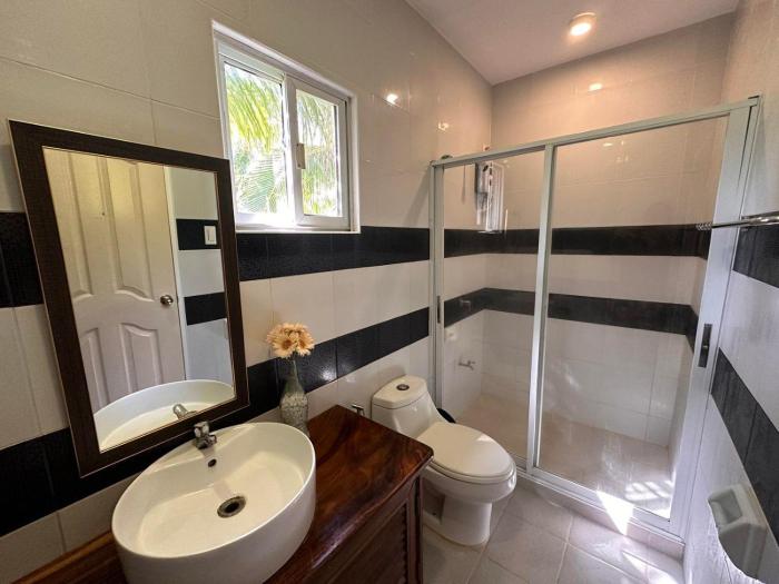 brizo hotel and beach resort