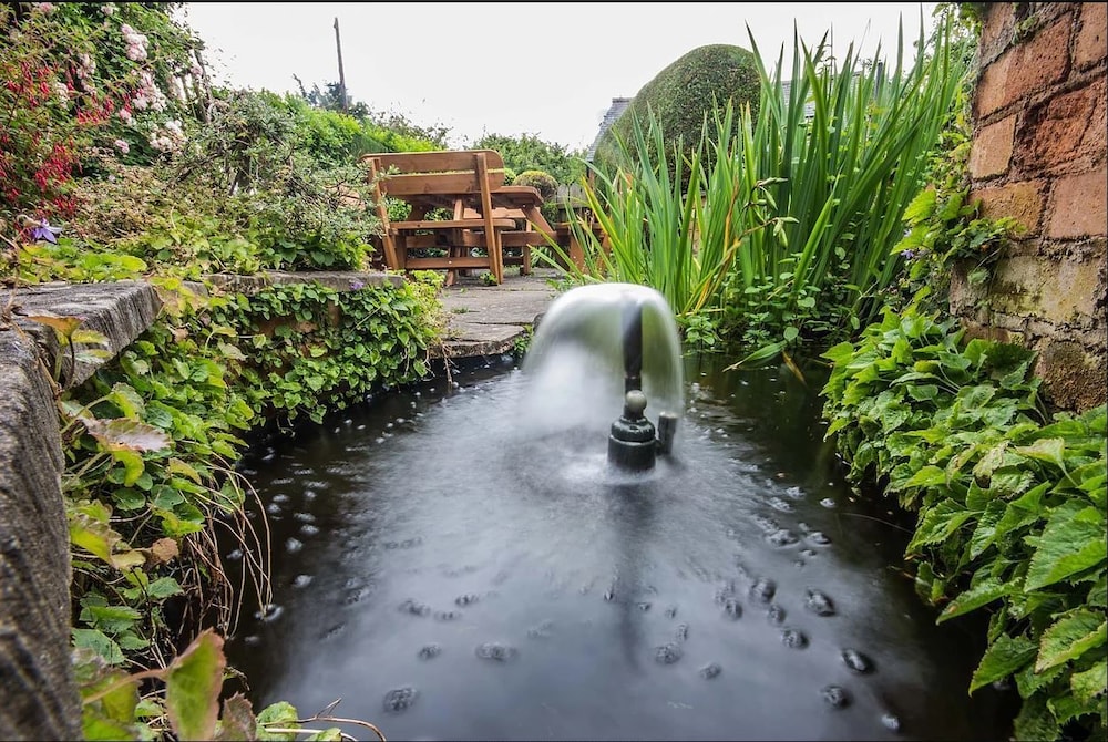 feather bed cottage bandb