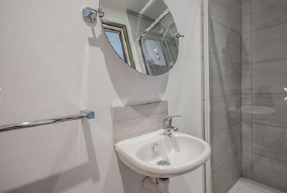 feather bed cottage bandb