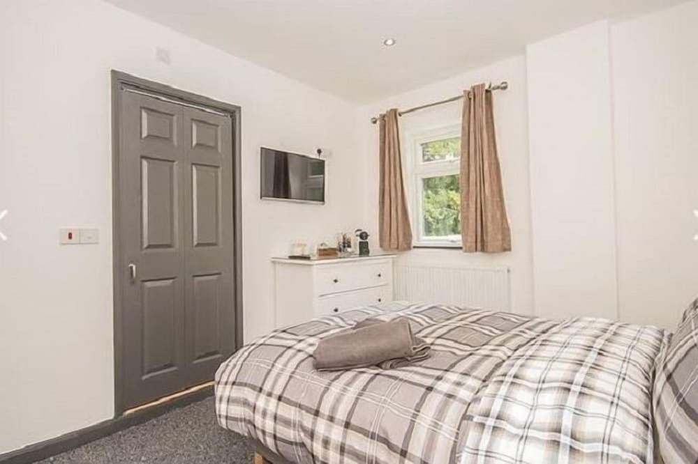 feather bed cottage bandb