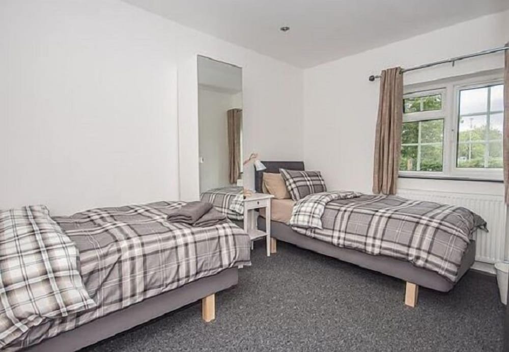 feather bed cottage bandb