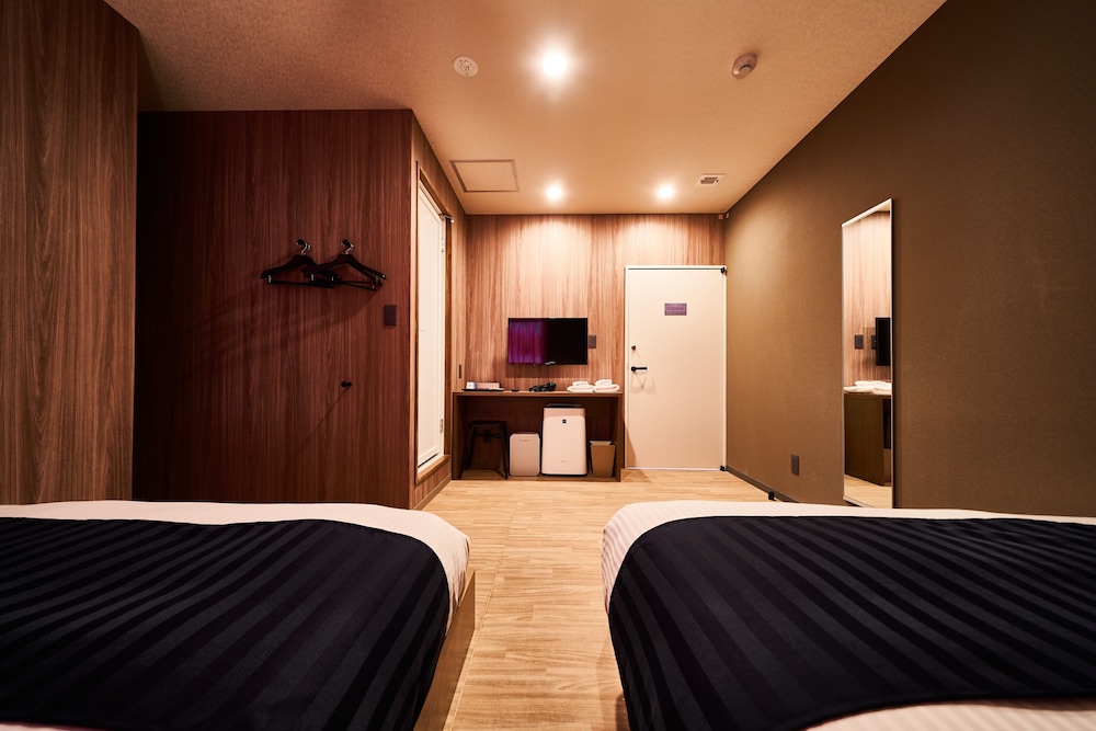 andand hostel shinsaibashi east