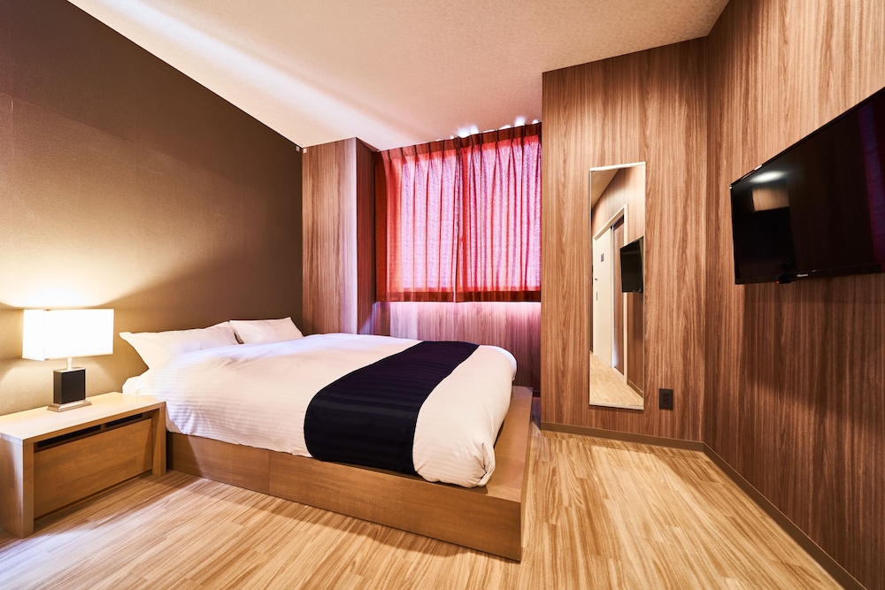 andand hostel shinsaibashi east