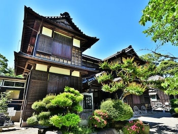 just inn matsusakaekimae