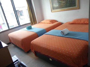 hotel familie ayu garut