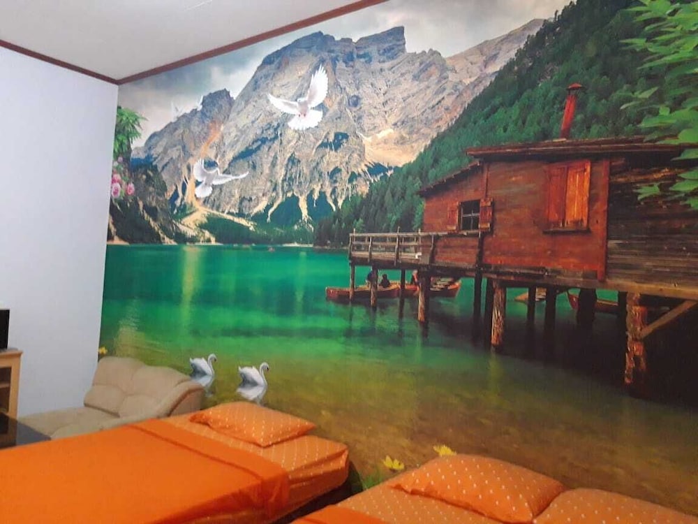 hotel familie ayu garut