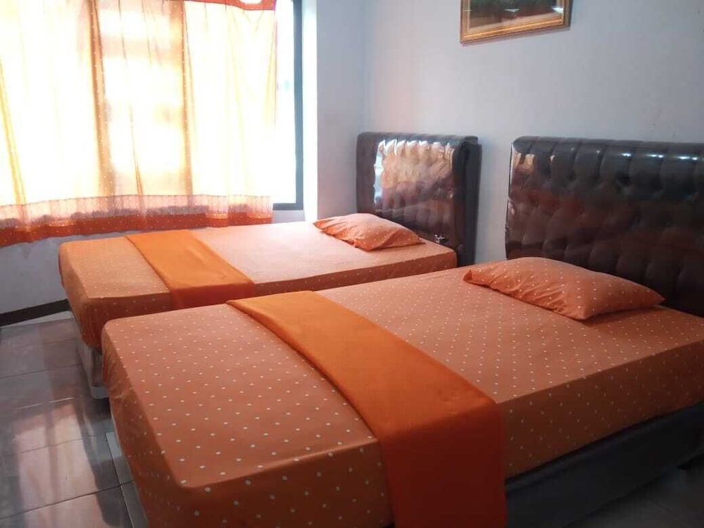 hotel familie ayu garut