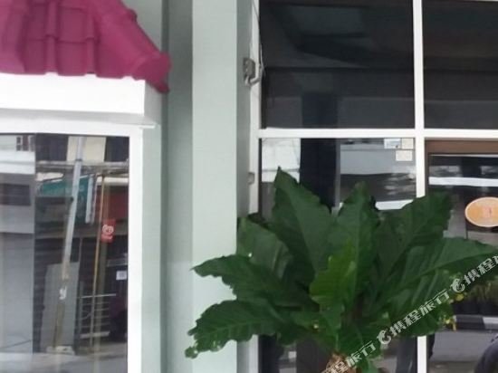 hotel familie ayu garut