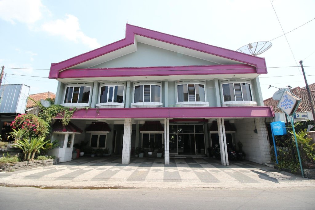 hotel familie ayu garut