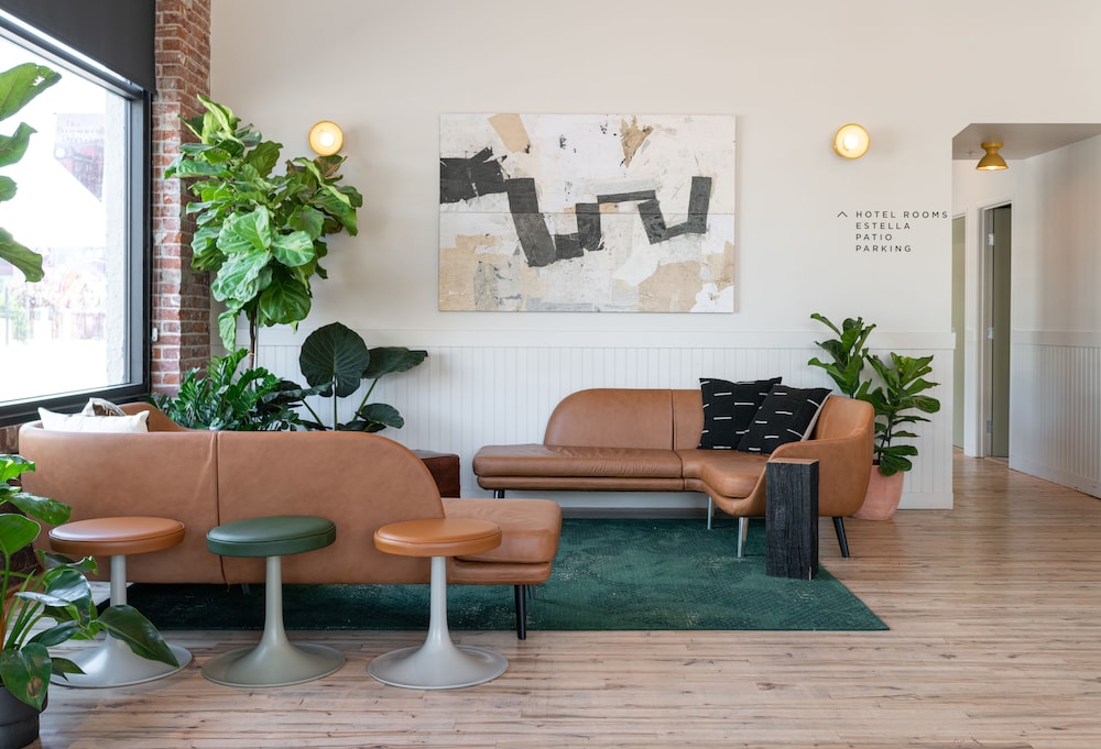 the jesse hotel and bar